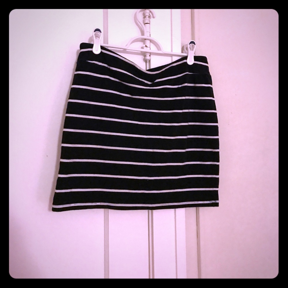 Striped bodycon skirt