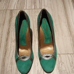 Fornarina Green Suede Pumps