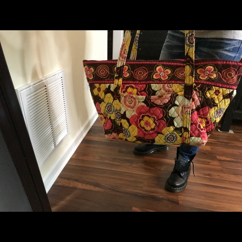 Vera Bradley tote