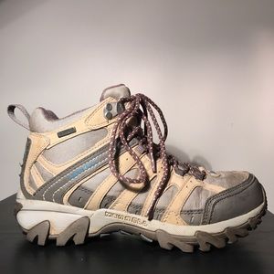 ⛰ Merrell Hiking Boots