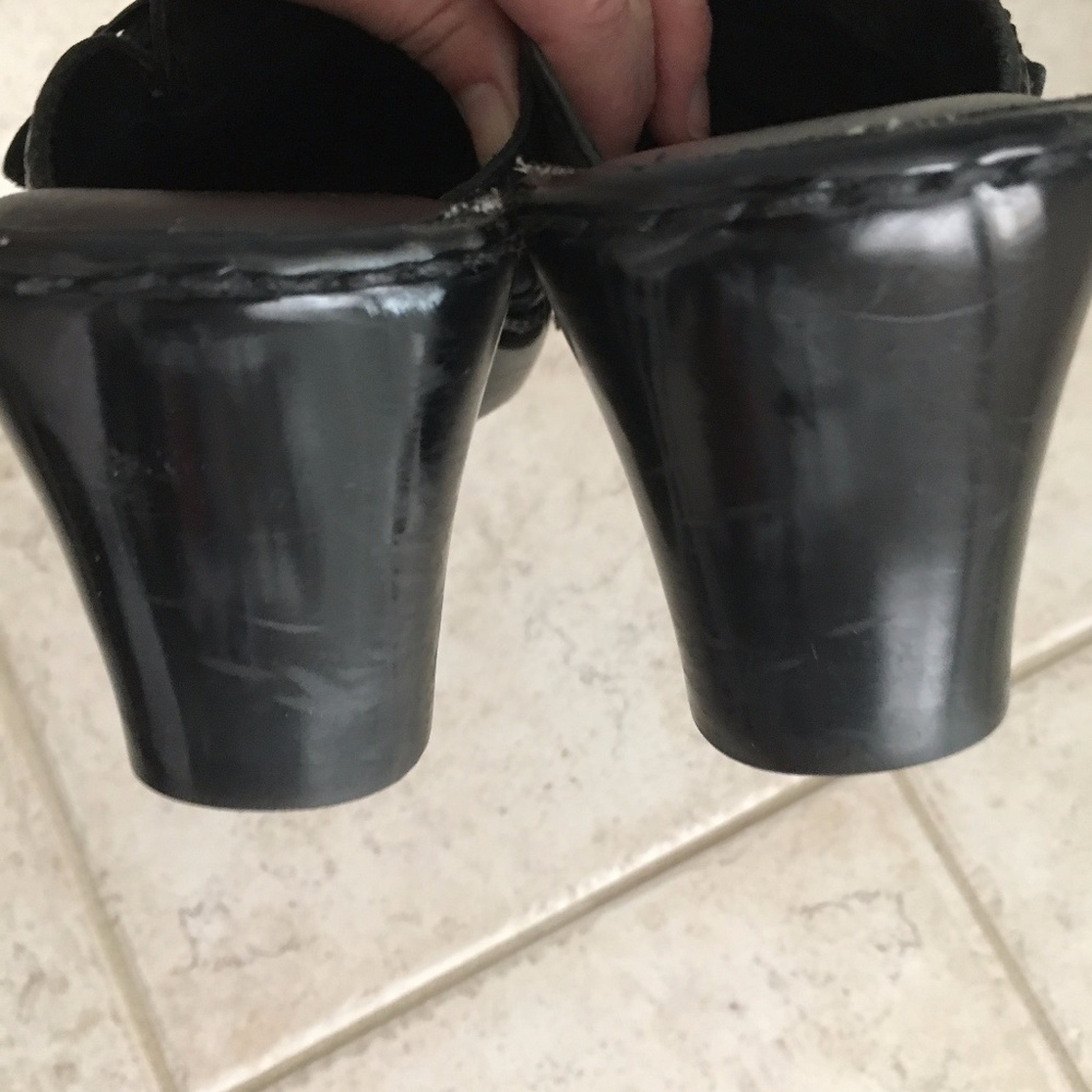 b.o.c. Clogs - Picture 7 of 7