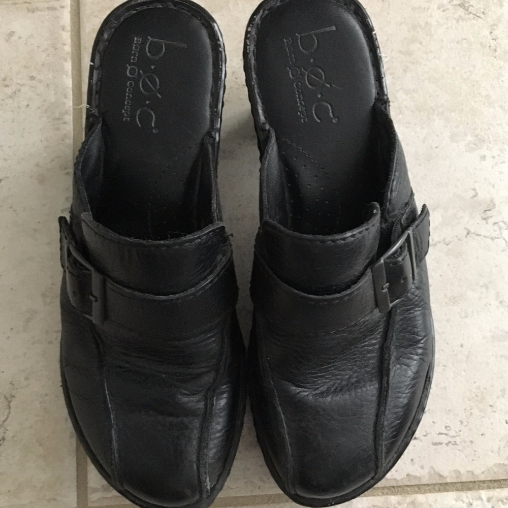 b.o.c. Clogs