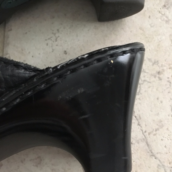 b.o.c. Clogs - Picture 3 of 7