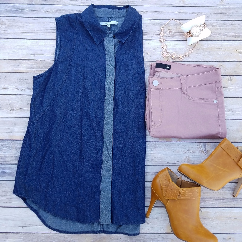 REED Sleeveless Denim Button Down