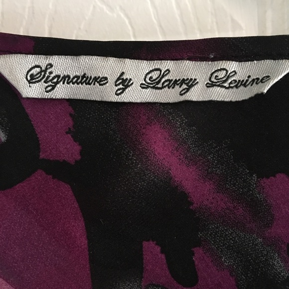 Signature Blouse, by Larry Levine - Picture 4 of 5
