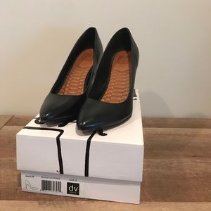 DV by Dolce Vita Oaklee Pump