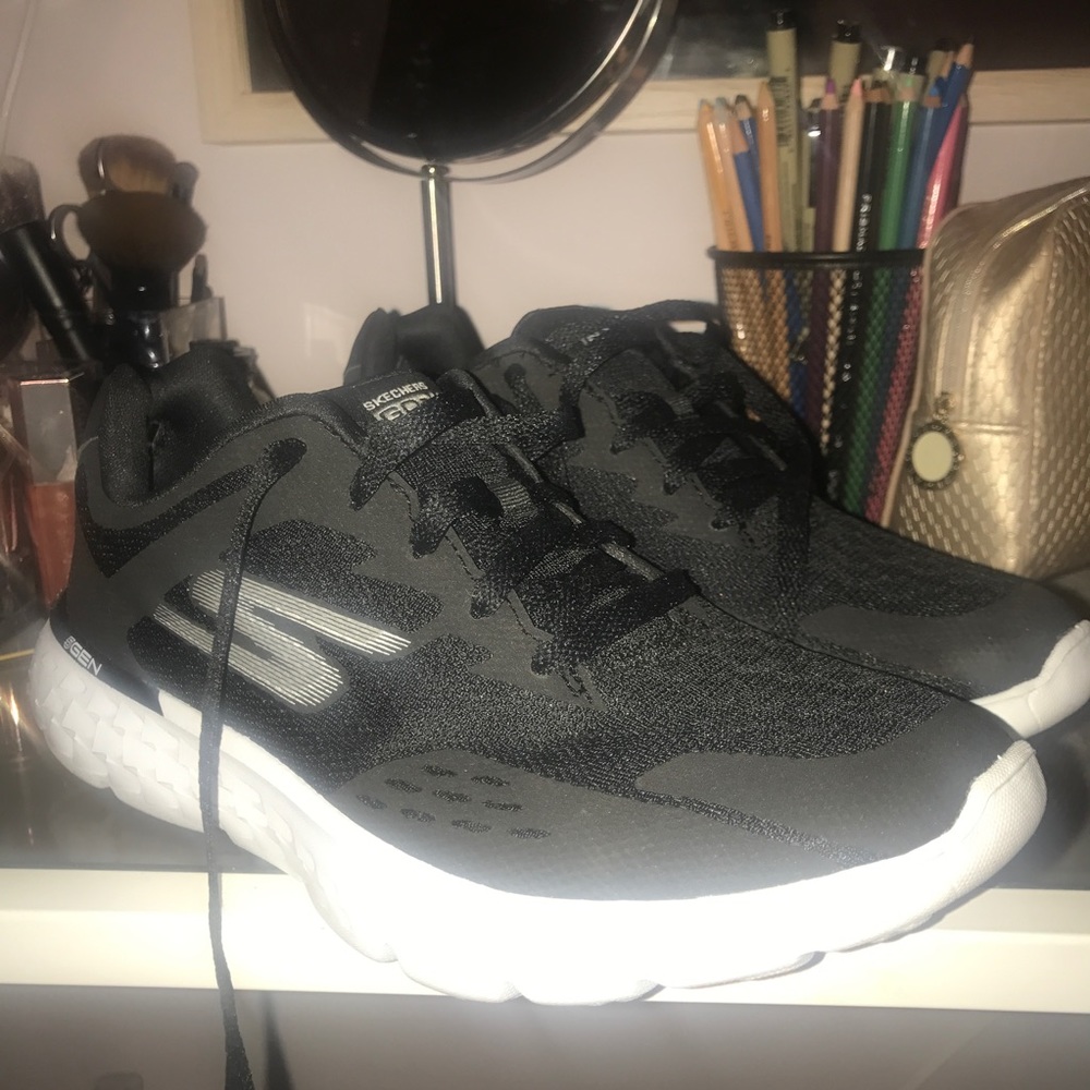 Skechers GoRun Sneakers