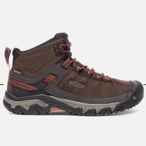 Keen Men’s waterproof hiking boots
