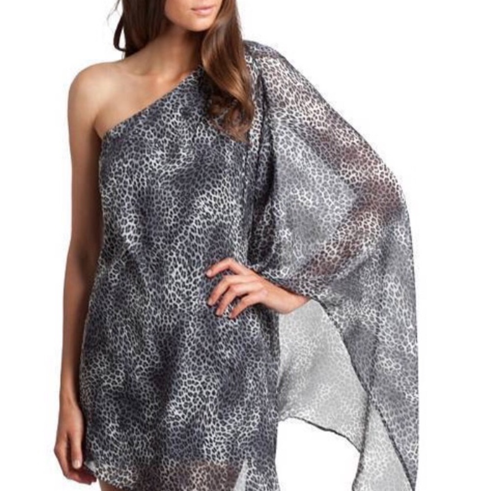 🌷Guess by Marciano leopard print dress🌷