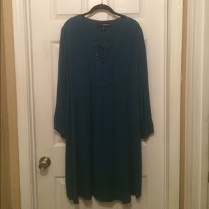 Long sleeve, crepe, midi-dress!