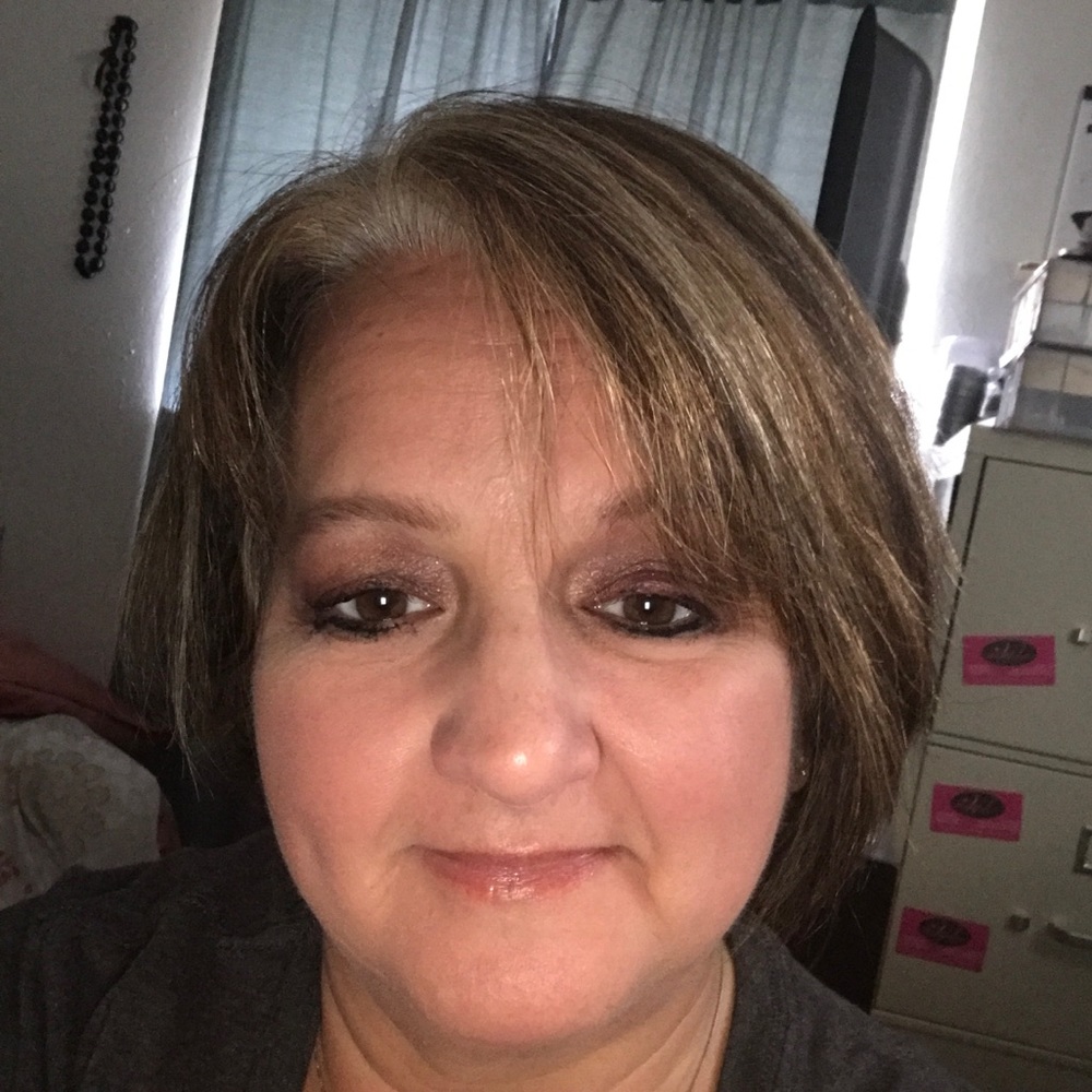Meet your Posher, Brenda