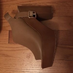 Open toed high heels