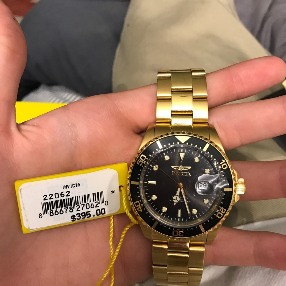 BRAND NEW GOLD INVICTA WATCH