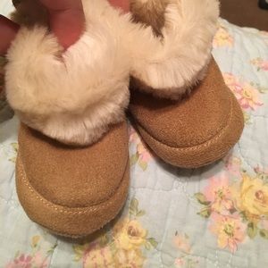 Baby Gap booties