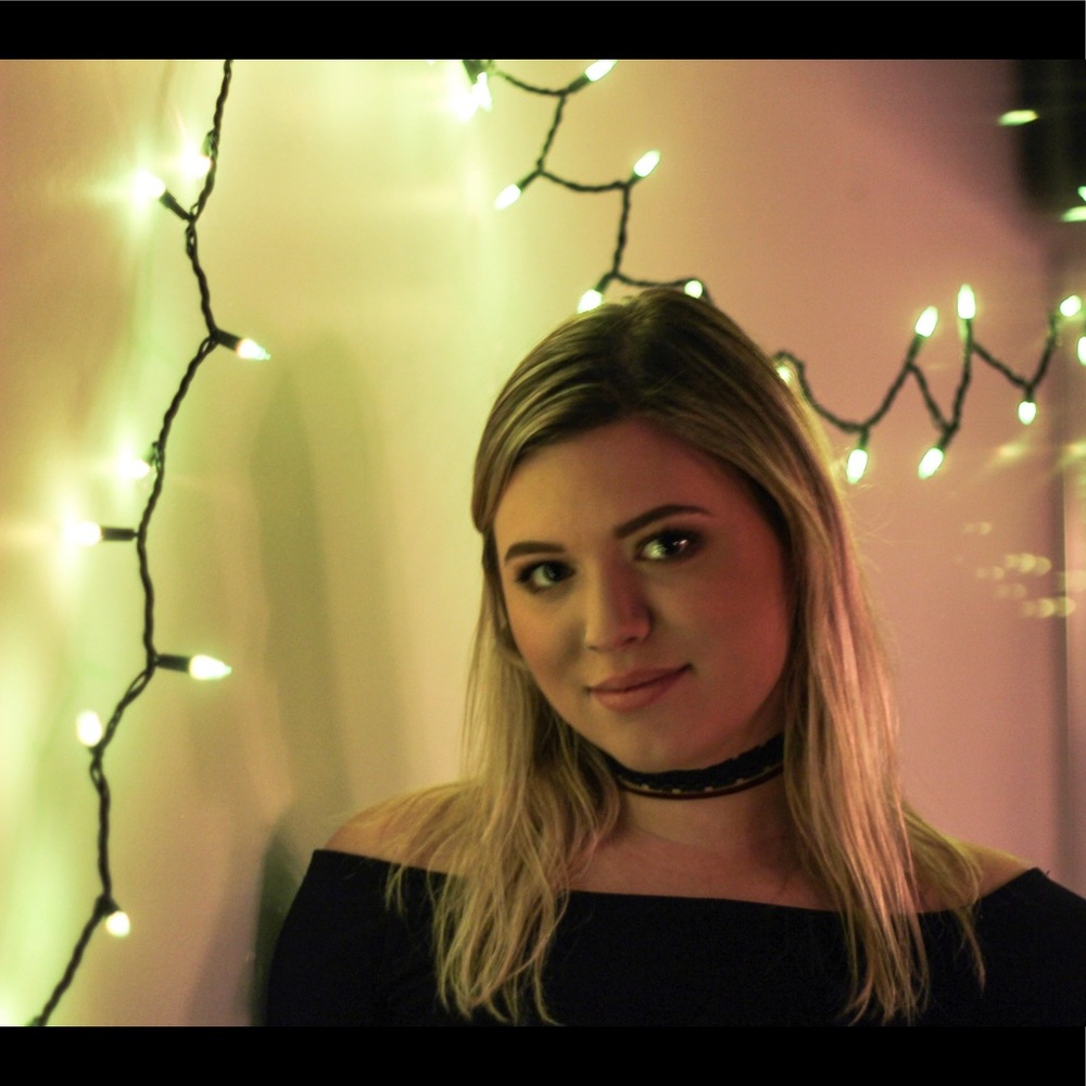 Meet your Posher, Lauren