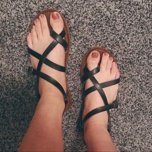 •Mossimo Sandals•