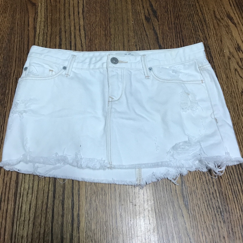 Abercrombie and Fitch Skirt!!