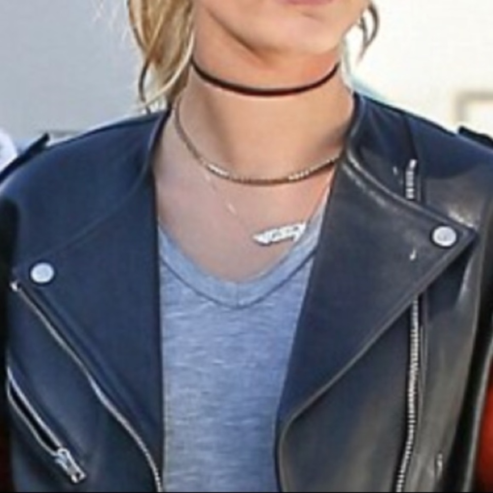 Urban outfitters black leather choker