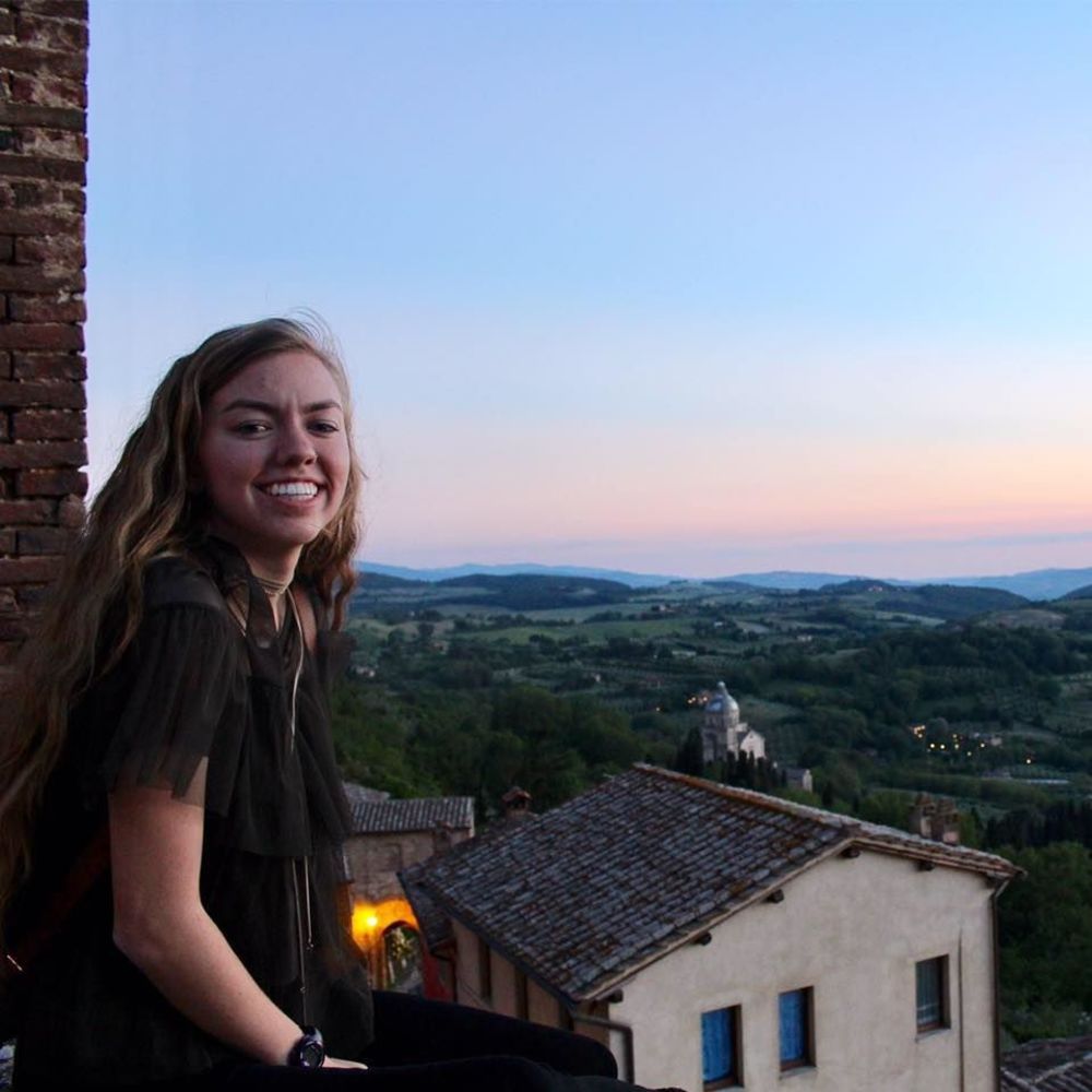 Meet your Posher, Harper