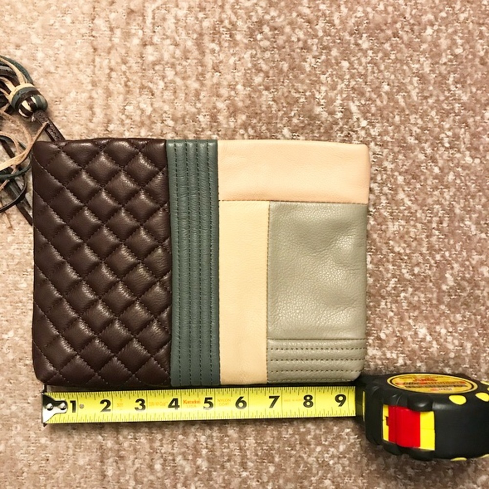 Margot leather clutch with tassel detail - Picture 5 of 6