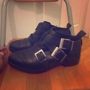 Zara black booties!