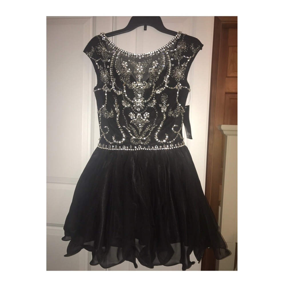 Aria couture prom dress!