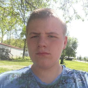 Meet your Posher, Devin