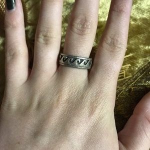 Wave Ring
