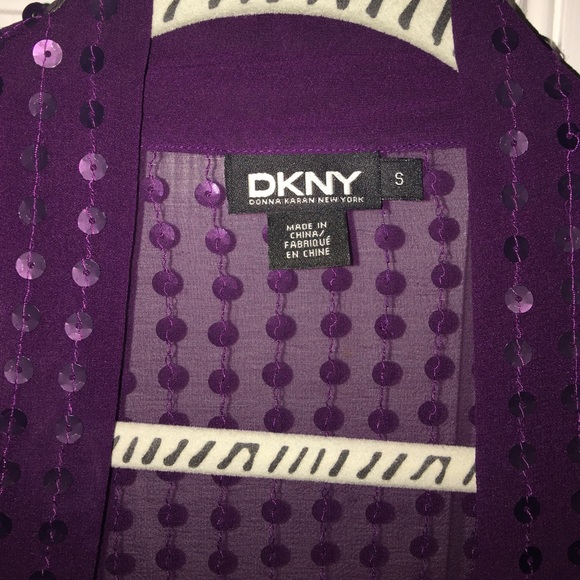 Top - Picture 3 of 8