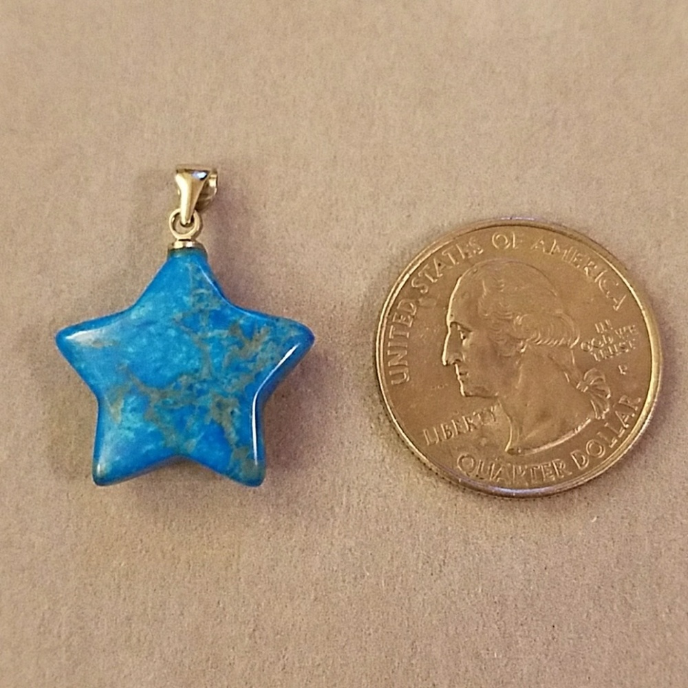 Turquoise? Star pendant no chain - Picture 3 of 4