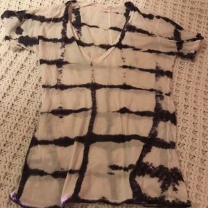 Black and white Monrow tie dye t-shirt