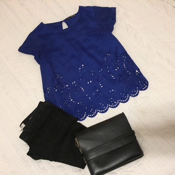 Scallop Cut Blouse - Picture 2 of 4