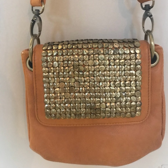 Handbags - Cute Leather Boho Crossbody Bag with Coin Detail