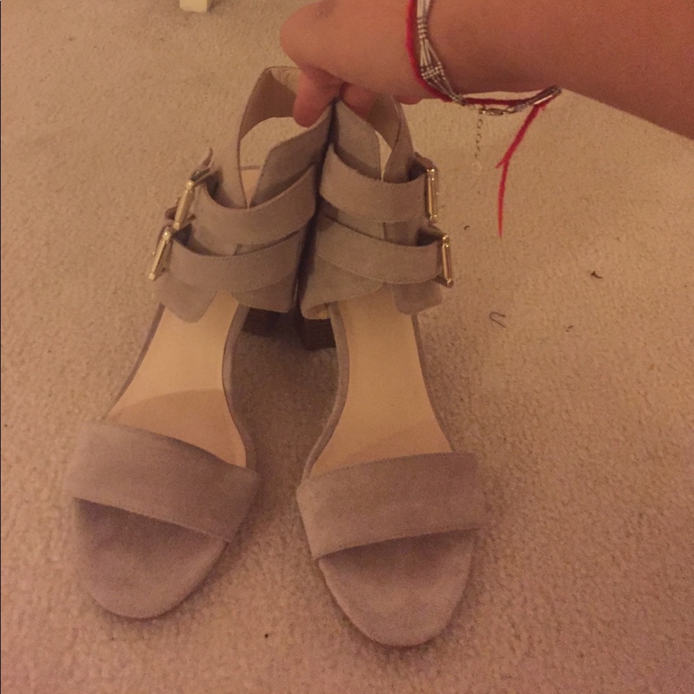 Nine West suede heeled sandals - Picture 3 of 5