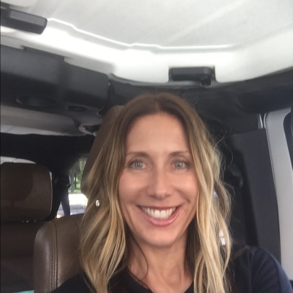 Meet your Posher, Christy