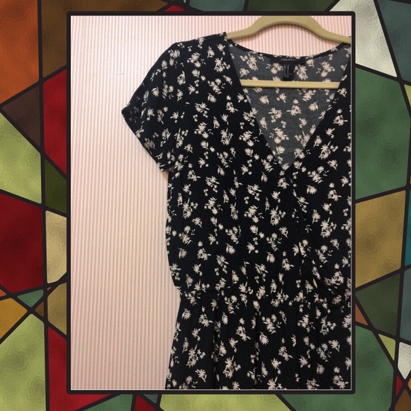 Floral Black Romper - Picture 1 of 2