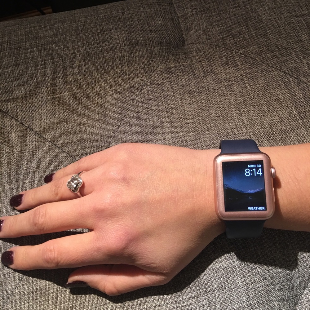 Apple Watch in Rose Gold with navy band, 42 mm