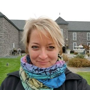 Meet your Posher, Christina