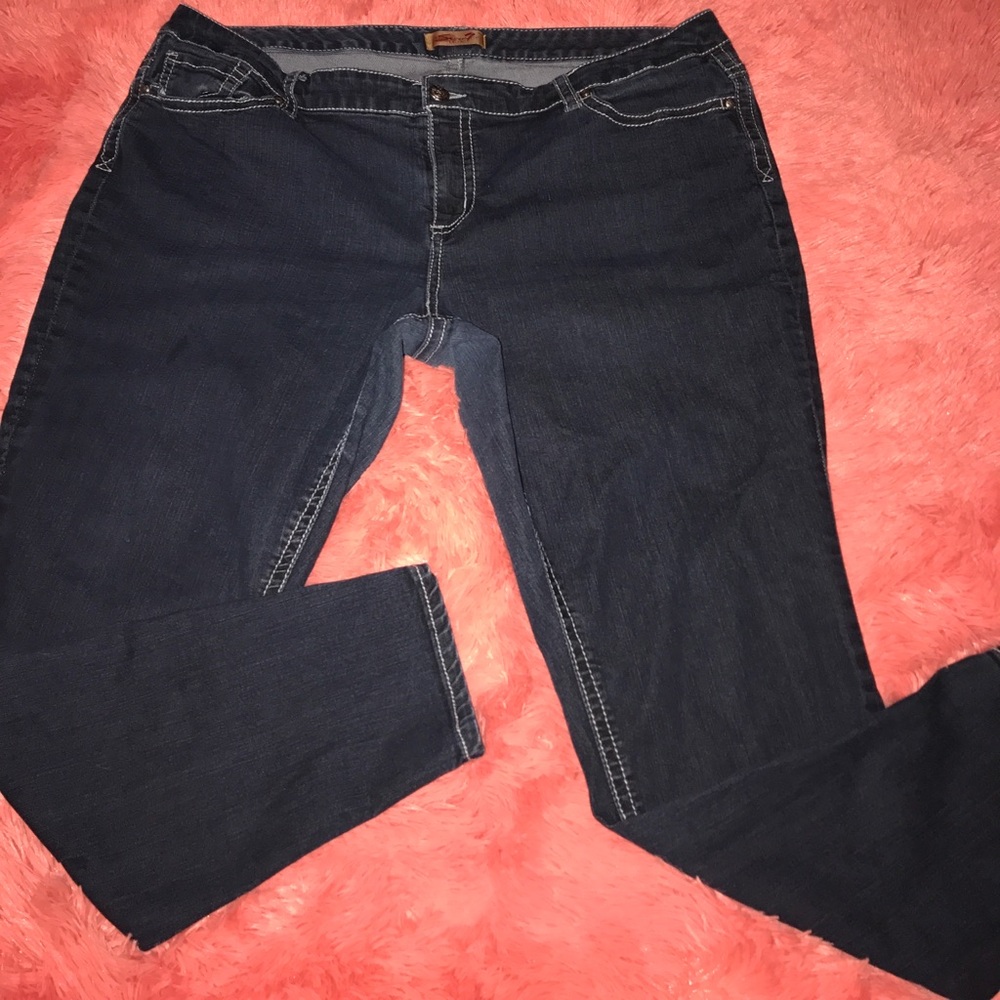 Seven luxe Jeans! Plus Size 24 Skinny