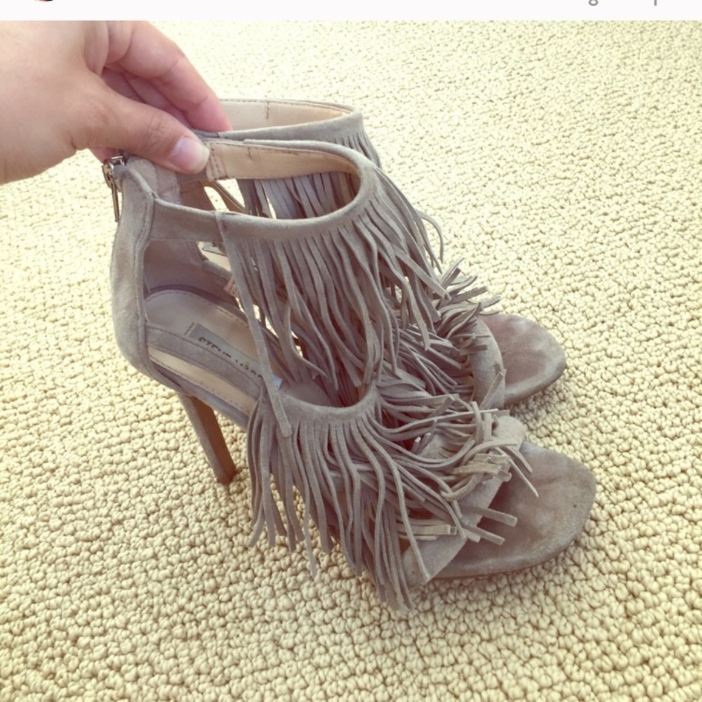 Steve Madden Tassel heels