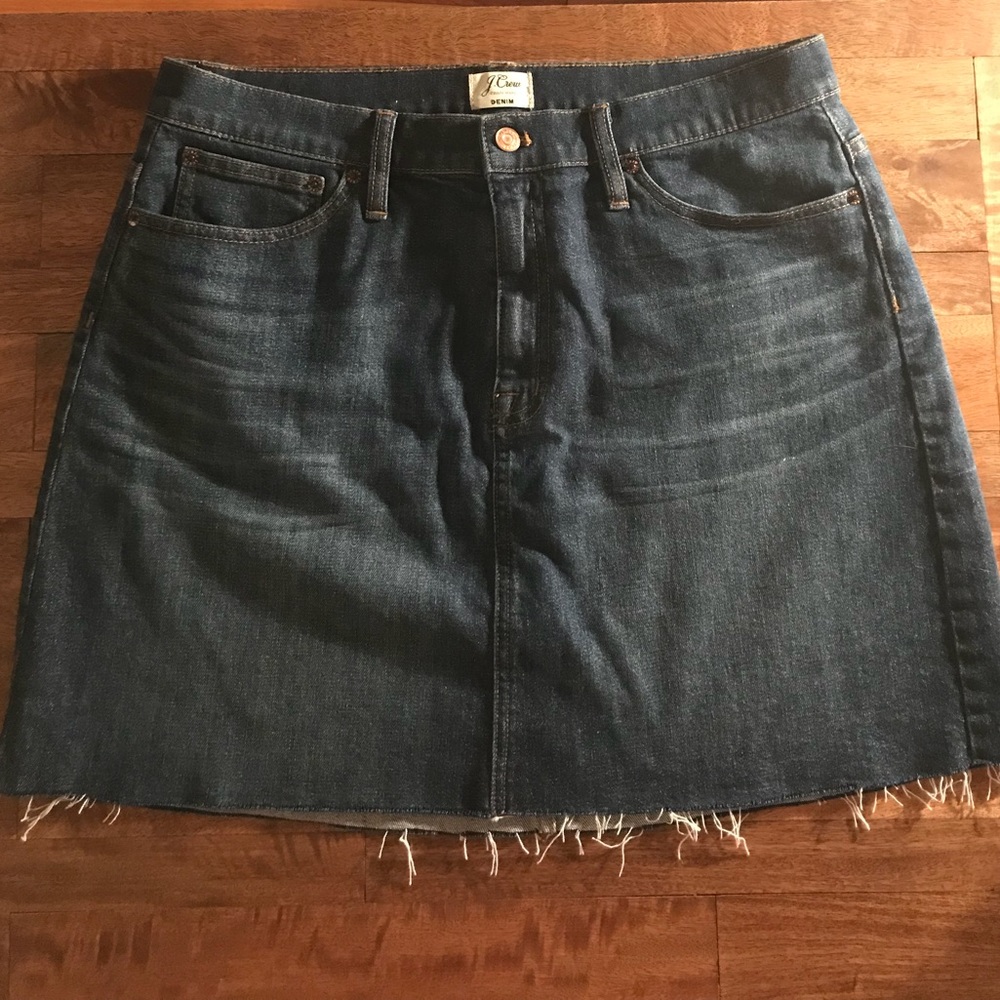 Barely worn J. Crew denim skirt FAST shipping 🐞