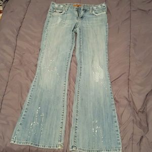 Vigoss Mediumwash Jeans Sz7/8 with flower applique