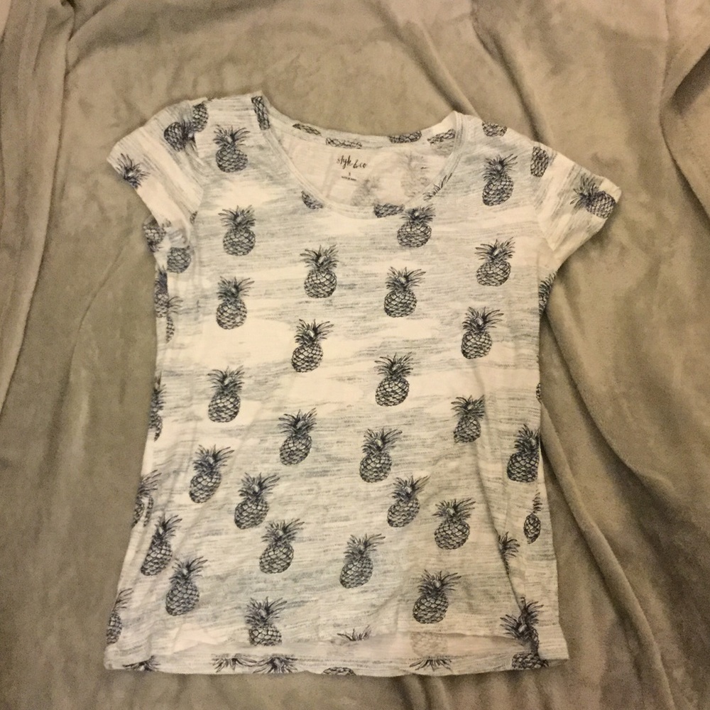 Style & co pineapple shirt