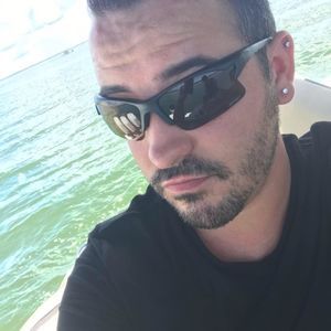 Meet your Posher, Jason