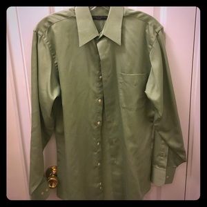 Green Geoffrey Beene Button down 15-15.5 32/33