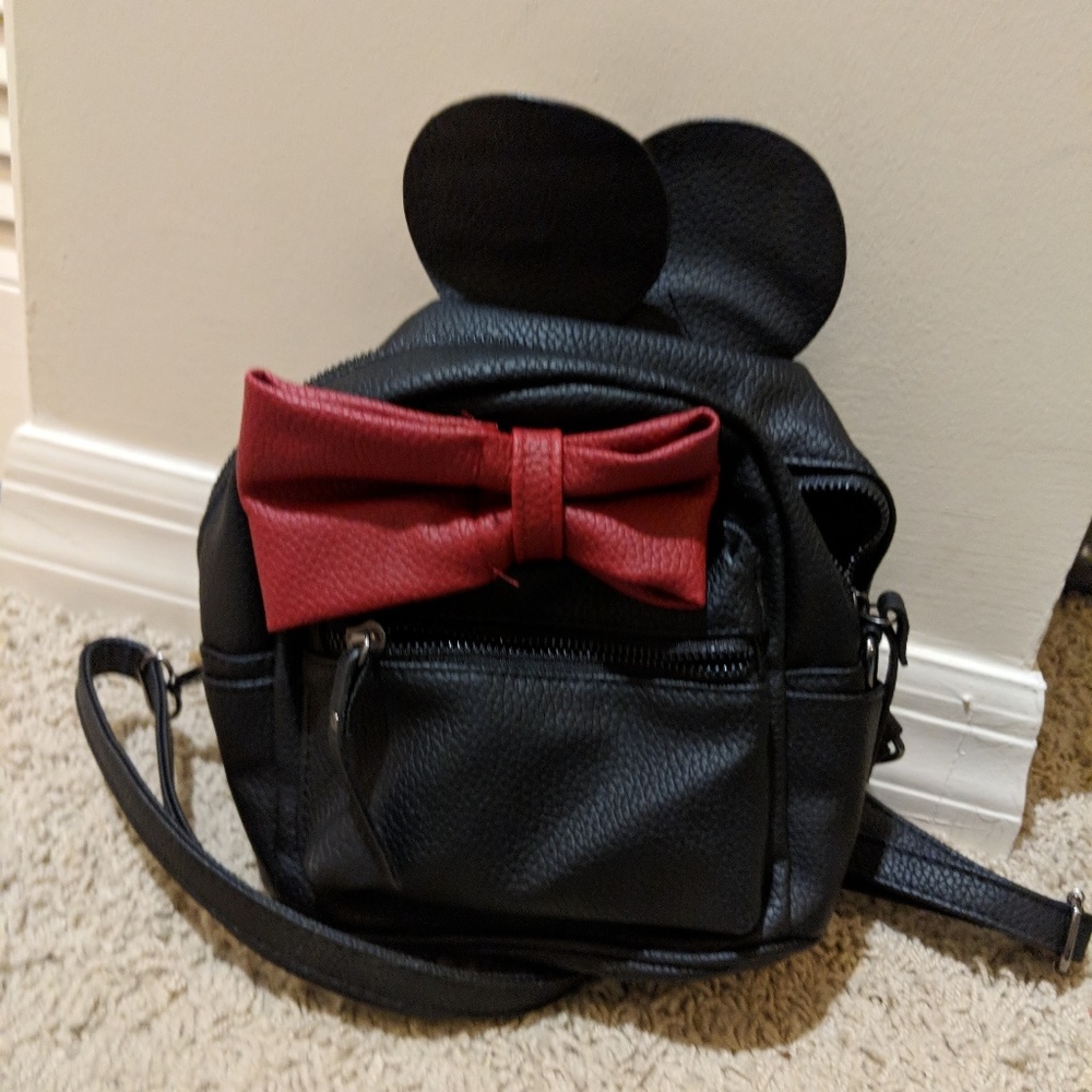 Cute like new minnie mouse bag