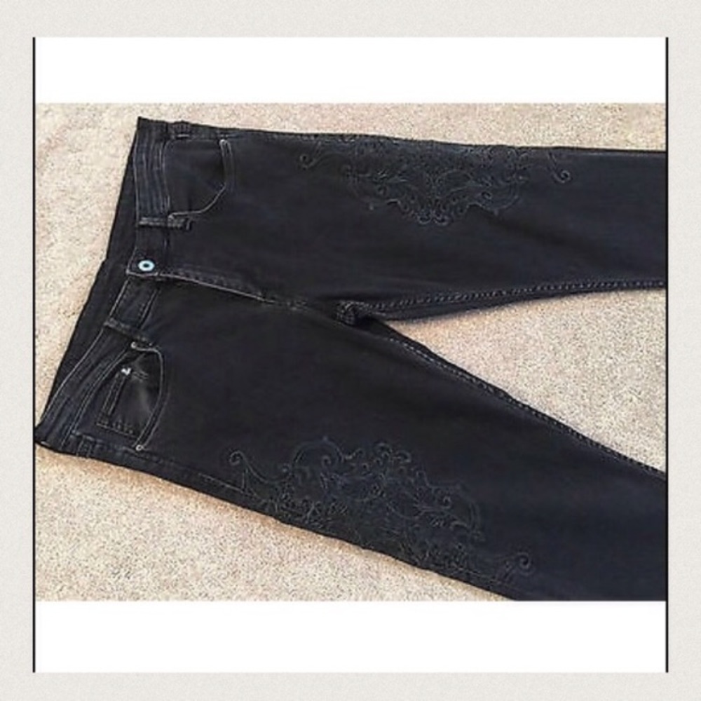 Black Embroidered Jeans