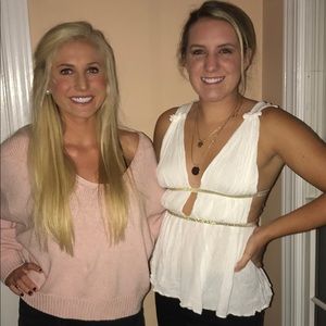 Meet your Posher, Elizabeth