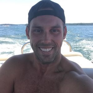 Meet your Posher, Christopher