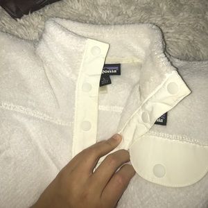 Patagonia white fleece